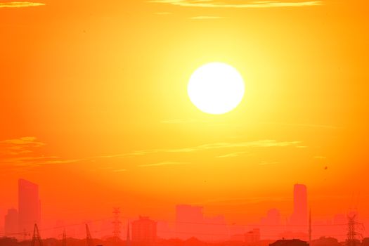 HEAT ADVISORY: Feeling like 95º+ with more storms possible
